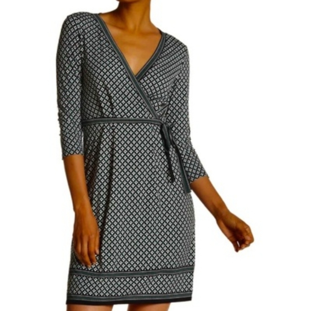 Max Studio Green & White Geometric 3/4 Sleeve Wrap Around Tie Dress Nwt